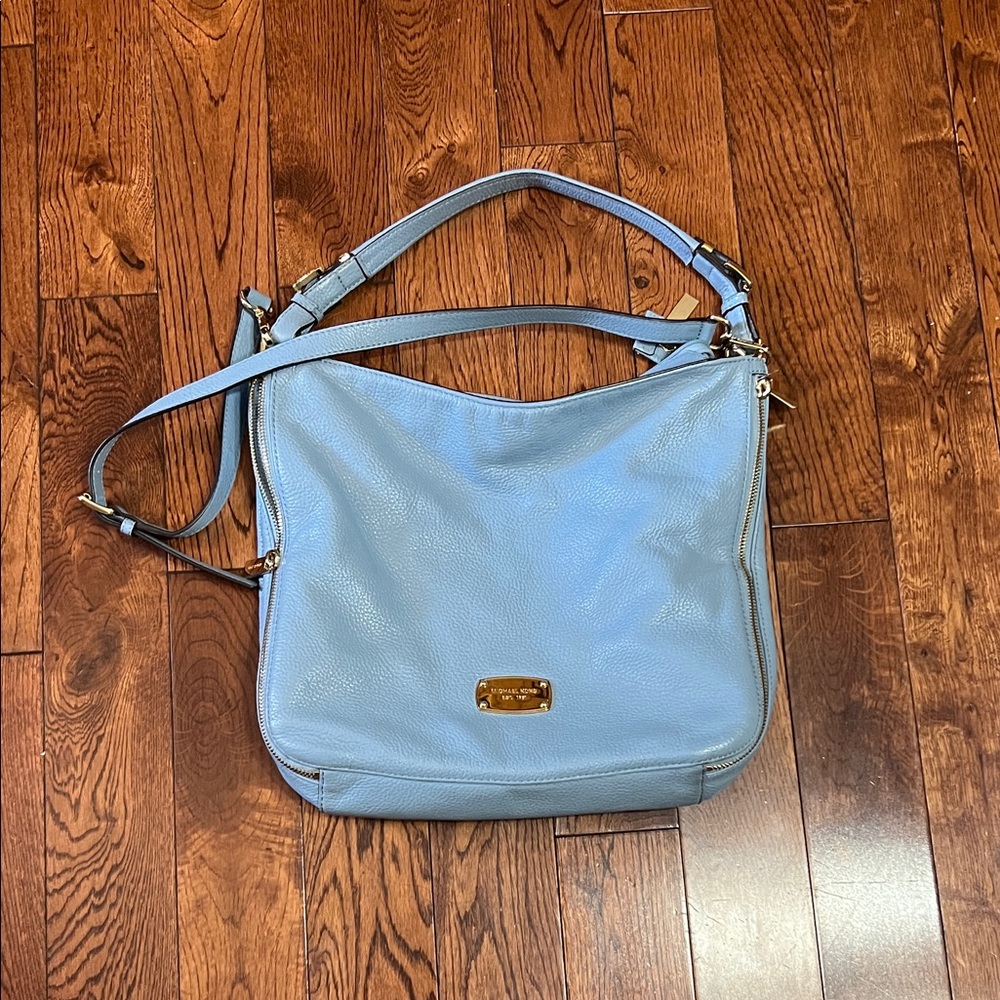 Michael Kors Light Gray Leather Shoulder Bag